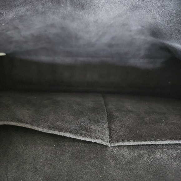 ✨️FENDI Dotcom Whipstitch Top Handle Bag - Picture 13 of 16